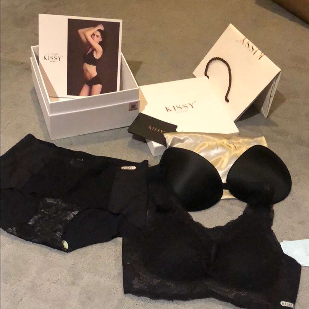 Kissy Boutique Lace Platinum underwear set (S)